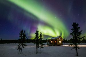 Aplikasi Ini Kasih Tahu 30 Menit Sebelum Aurora Muncul & 10 Detik Sebelum Gempa – Saya Coba 3 Tracker, Ini yang Paling Akurat